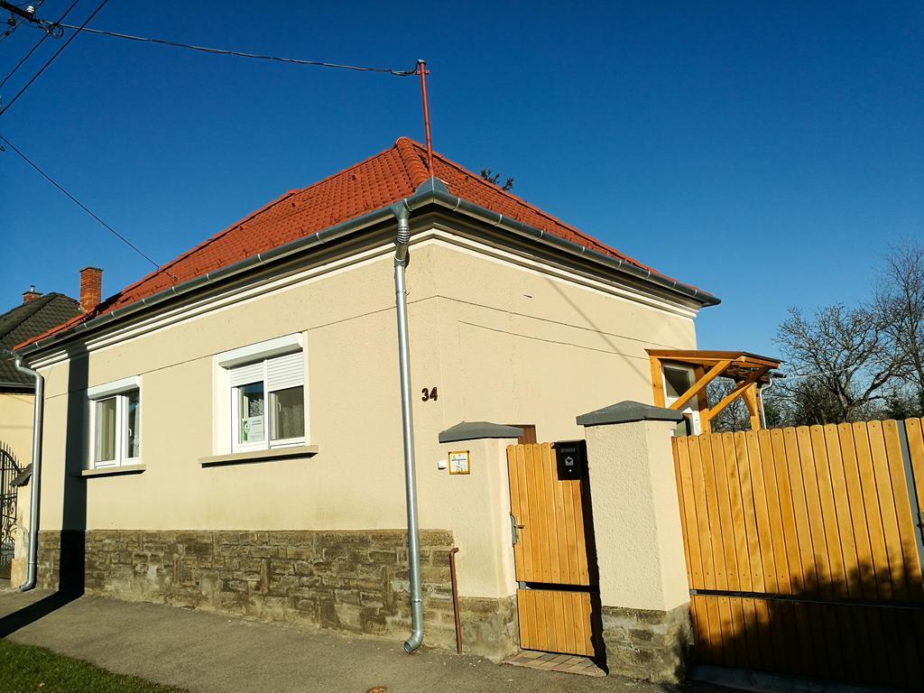 Fagyoengy Apartment Sarvar Exterior photo